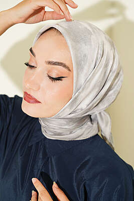 Batik Desen Soft Eşarp Nefti 