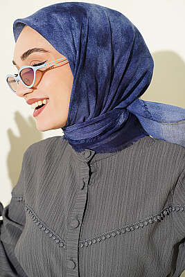Batik Desen Soft Kraş Serisi Eşarp Lacivert - SİNEM EŞARP