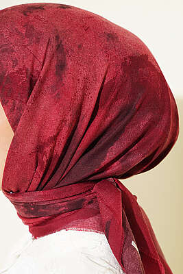 Batik Desenli Soft Eşarp Bordo - Başörtüsü