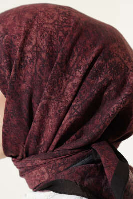 Batik Motifli Modal Eşarp Burgonya - Başörtüsü