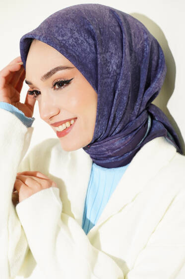 Batik Motifli Modal Eşarp Lacivert - Başörtüsü