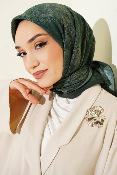 Batik Motifli Modal Eşarp Zümrüt - Başörtüsü