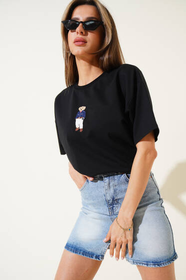 Bear Nakışlı T-shirt Siyah - Kadın Giyim Modelleri