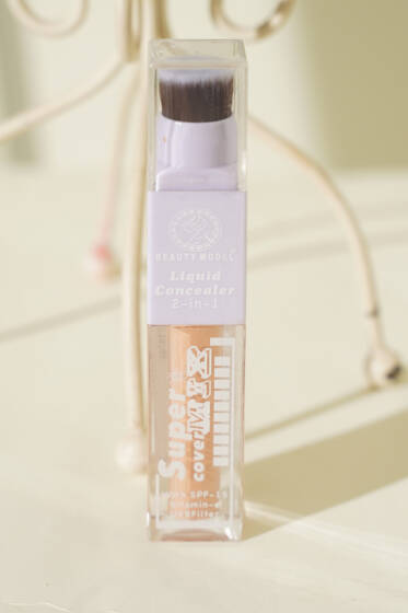 Beauty Model Fırçalı Likit Kapatıcı 01 - Ten Makyajı