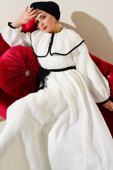 Bebe Yaka Biyeli Bel Lastikli Elbise Ekru - Tesettür Elbise