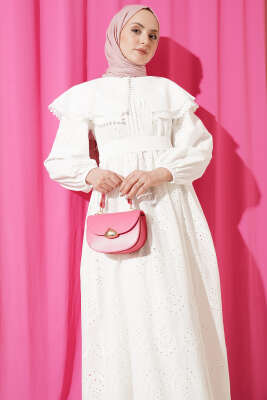 Bebe Yaka Brode Detaylı Elbise Beyaz - Elbise