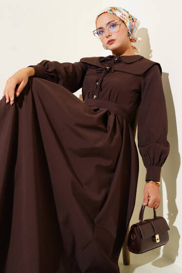 Bebe Yaka Düğme Fiyonklu Elbise Kahve - Elbise