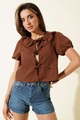 Bebe Yaka Kısa Kol İpli Bluz Kahve - CALİENTE