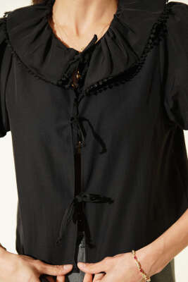 Bebe Yaka Kısa Kol İpli Bluz Siyah - Kadın Giyim Modelleri