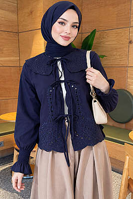Bebe Yaka Nakışlı Bağlamalı Bluz Lacivert - 500-700 TL Ürünler