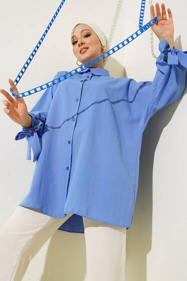 Bebe Yaka Yarasa Kol Gömlek Mavi - Gömlek