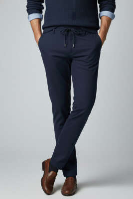 Bel Bağcık Detaylı Cepli Dar Paça Erkek Pantolon Koyu Lacivert 