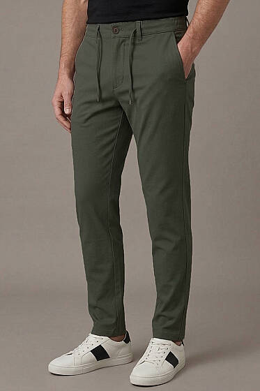 Bel Bağcık Detaylı Jogger Erkek Pantolon Haki - Yılın Fırsatı