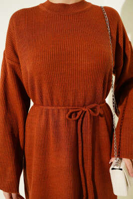 Bel Bağcıklı Bisiklet Yaka Triko Elbise Kiremit - Elbise