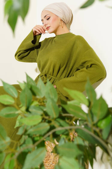 Bel Bağcıklı Bisiklet Yaka Triko Elbise Yağ Yeşili - Elbise