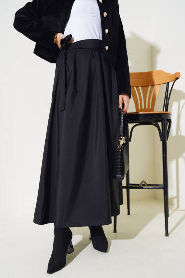 Bel Bağlamalı Çan Etek Siyah - Etek