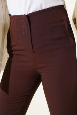 Bel Çımalı Dar Paça Kumaş Pantolon Kahve - 300-500 TL Ürünler