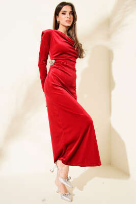 Bel Detaylı Degaje Yaka Kadife Elbise Bordo - Kadın Giyim Modelleri