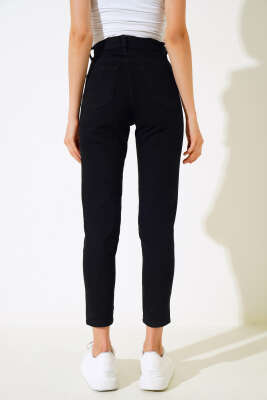 Bel Düğmeli Mom Friend Kot Pantolon Siyah - Kadın Giyim Modelleri