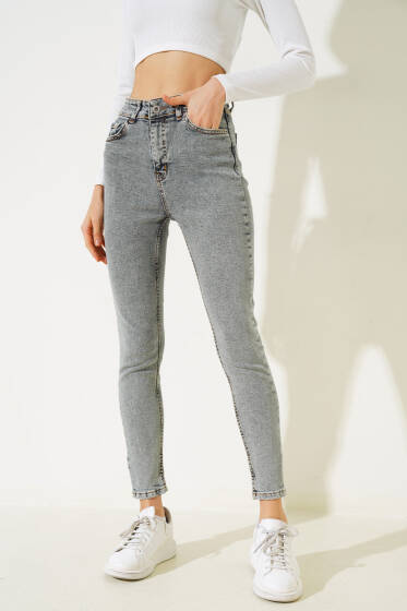 Bel Düğmeli Mom Friend Kot Pantolon Yeşil Tint - Yeni Giyim