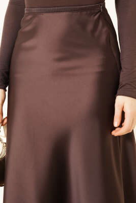 Bel Fermuarlı Saten Midi Etek Kahve - Kadın Giyim Modelleri
