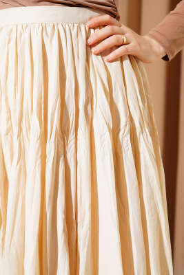 Bel Fermuarlı Sık Pileli Kırışık Etek Bej - Uzun Etek