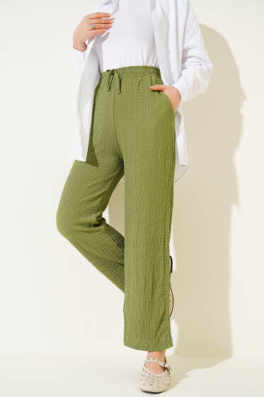 Bel İpli Kabartmalı Pantolon Yeşil - Yılın Fırsatı 
