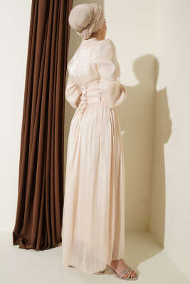 Bel Korse Detaylı Taşlı Abiye Elbise Bej - Elbise