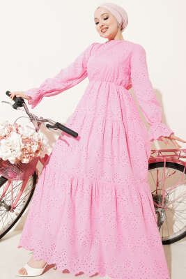 Bel Lastikli Brodeli Elbise Pembe - AFRA