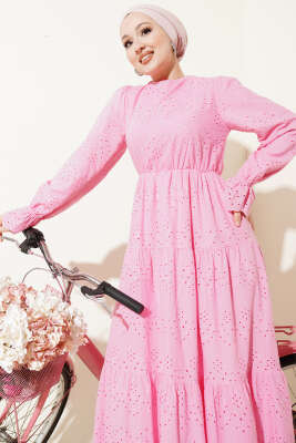 Bel Lastikli Brodeli Elbise Pembe - Elbise