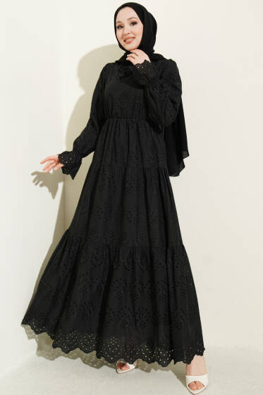 Bel Lastikli Brodeli Elbise Siyah - Elbise