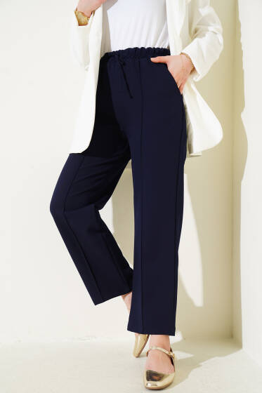 Bel Lastikli Çımalı Bol Paça Pantolon Lacivert - Pantolon