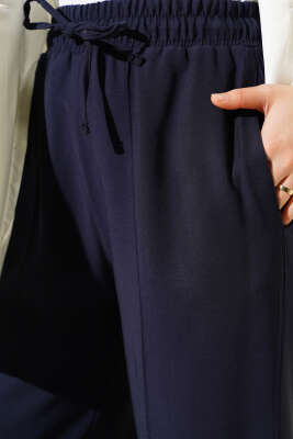 Bel Lastikli Çımalı Geniş Paça Pantolon Lacivert - Pantolon