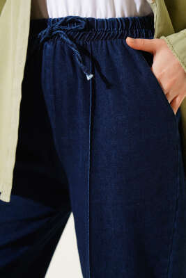 Bel Lastikli Çımalı Kot Pantolon Lacivert - 500-700 TL Ürünler