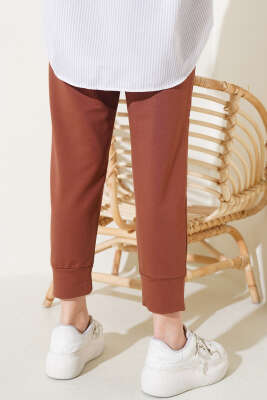 Bel Lastikli Dar Paça Basic Pantolon Kahve - 100-300 TL Ürünler