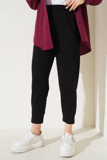Bel Lastikli Dar Paça Basic Pantolon Siyah - Pantolon