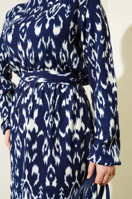 Bel Lastikli Desenli Bürümcük Elbise Lacivert - Tesettür Elbise