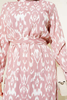 Bel Lastikli Desenli Bürümcük Elbise Pudra - Tesettür Elbise