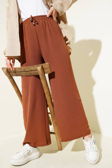 Bel Lastikli Geniş Paça Ayrobin Pantolon Taba - Pantolon