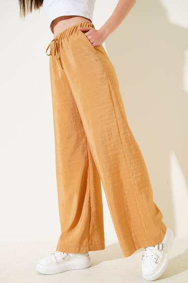 Bel Lastikli Geniş Paça Parlak Pantolon Hardal - Kadın Giyim Modelleri