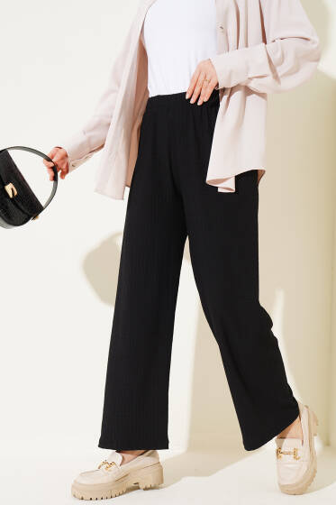 Bel Lastikli Gofre Pantolon Siyah - Pantolon