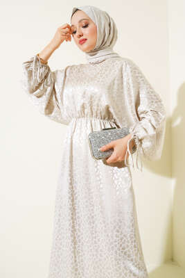 Bel Lastikli Jakar Elbise Bej - Tesettür Elbise