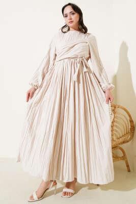 Bel Lastikli Kırışık Pileli Elbise Bej - Tesettür Elbise