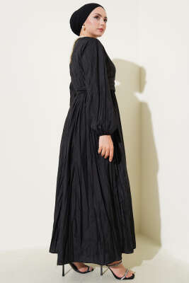 Bel Lastikli Kırışık Pileli Elbise Siyah - Tesettür Elbise