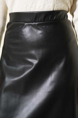 Bel Lastikli Kloş Basic Deri Etek Siyah - Etek