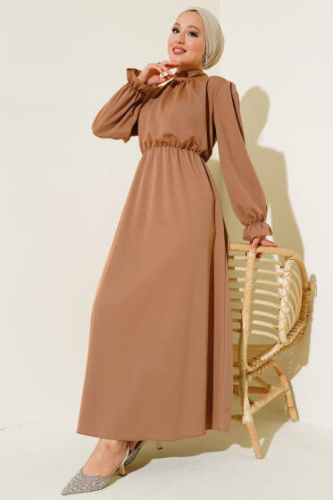 Bel Lastikli Kloş Elbise Latte - Elbise