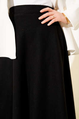 Bel Lastikli Kloş Kaşe Etek Siyah - Etek