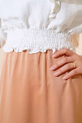 Bel Lastikli Kloş Saten Etek Latte - Uzun Etek