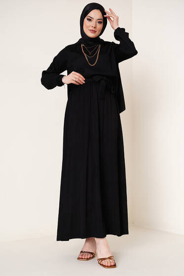 Bel Lastikli Kuşaklı Piliseli Elbise Siyah - Tesettür Elbise