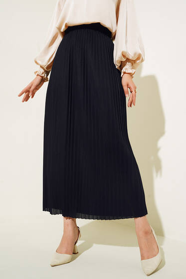 Bel Lastikli Piliseli Siyah Etek - Uzun Etek